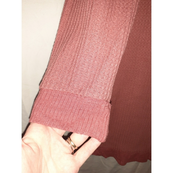 Off shoulder tunic - Picture 3 of 4